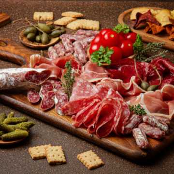 Preparing a perfect Iberian ham board - 
